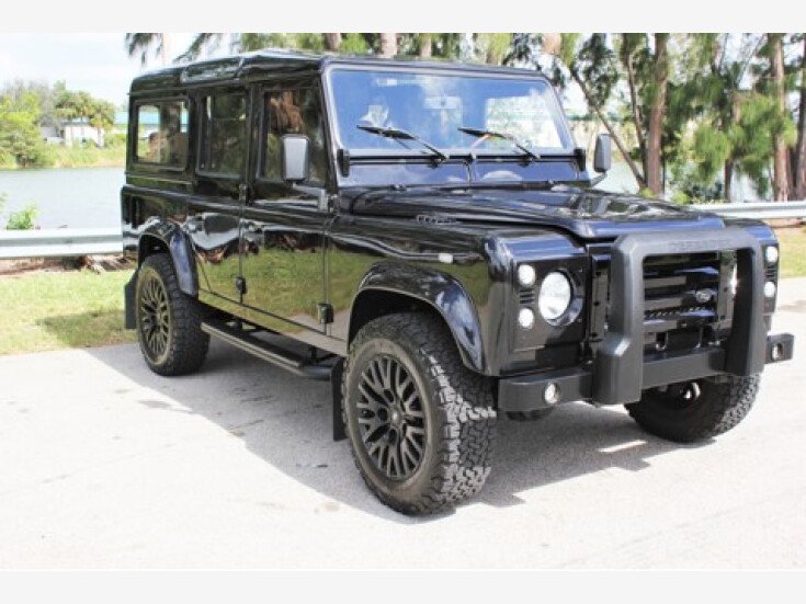 Thumbnail Photo undefined for 1987 Land Rover Defender
